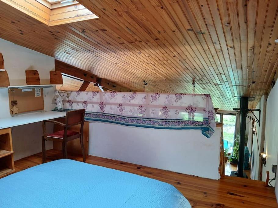 Bright Loft With Mountain And Nature View Sougraigne Kültér fotó